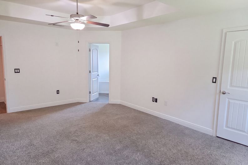 Photo 10 of 22 of 3054 Grady Tolbert Rd, Navarre, FL