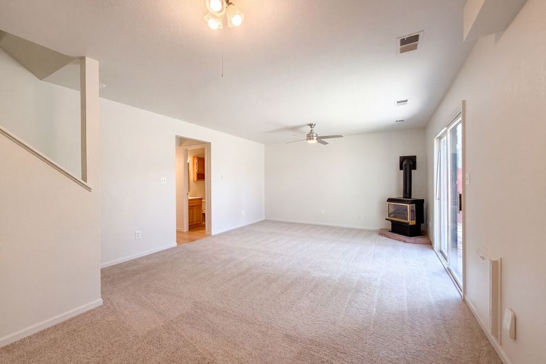 Photo 14 of 39 of 2924 Bow Line Pl, Longmont, CO