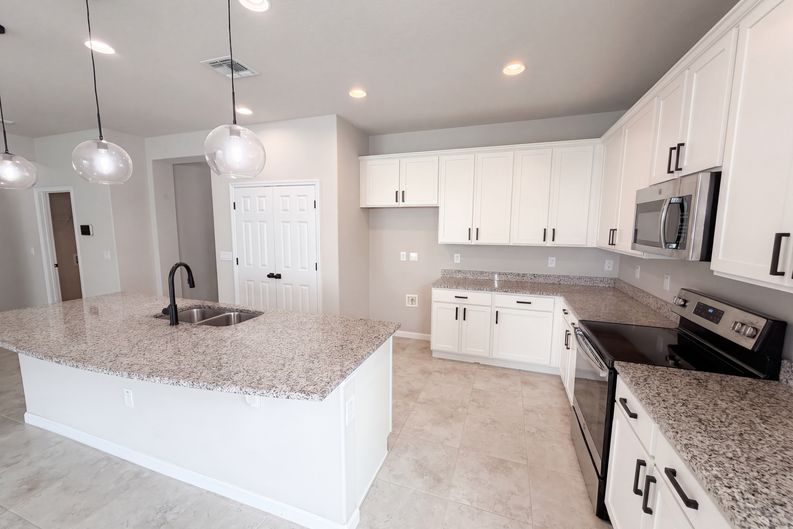 Photo 11 of 26 of 964 Corbin Cir SW, Palm Bay, FL