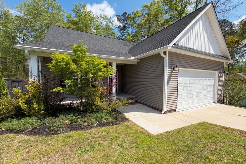 Photo 6 of 19 of 903 Long Ave, Garner, NC