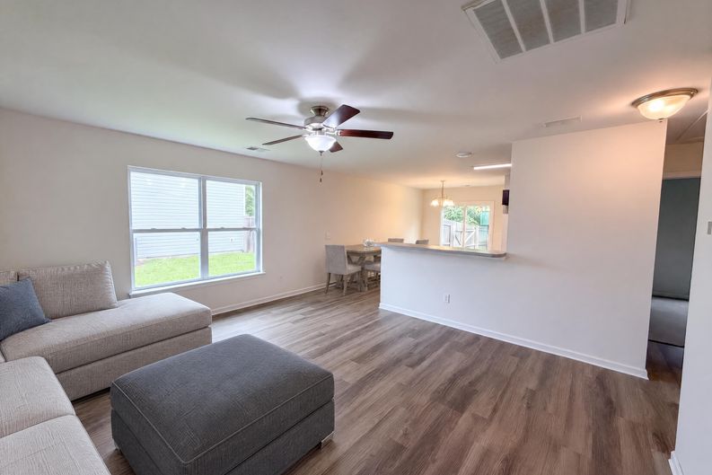 Photo 7 of 14 of 168 Brittondale Rd, Summerville, SC