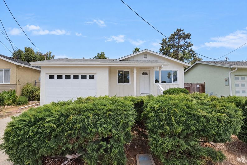 Photo 20 of 22 of 1121 5th St, Vallejo, CA