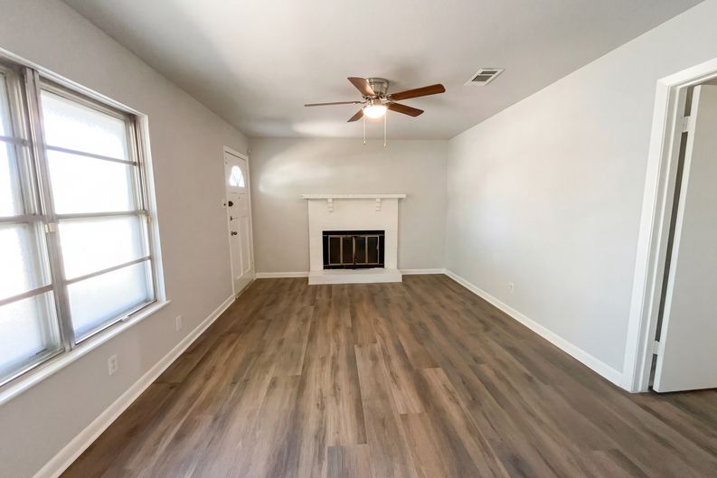 Photo 8 of 14 of 354 Saipan Pl, San Antonio, TX