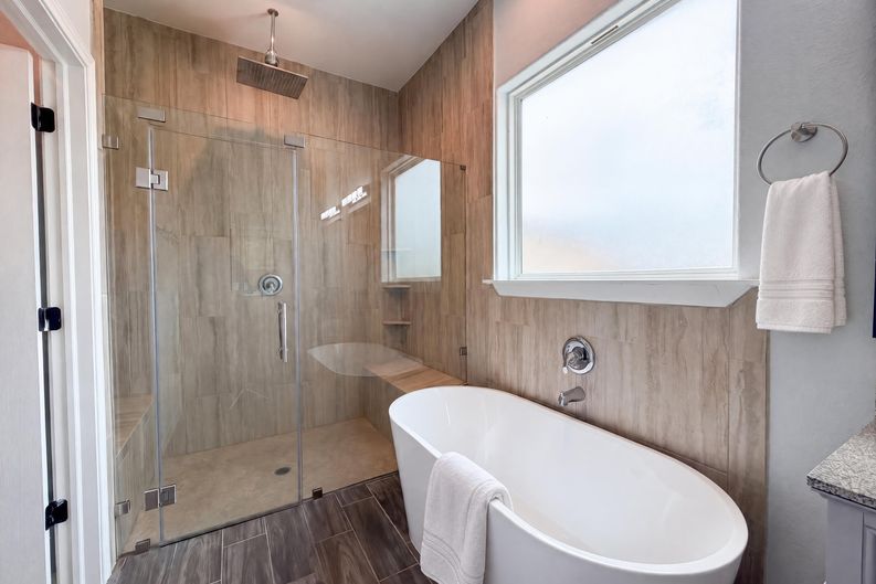 Photo 12 of 24 of 40406 Mostyn Dr, Magnolia, TX