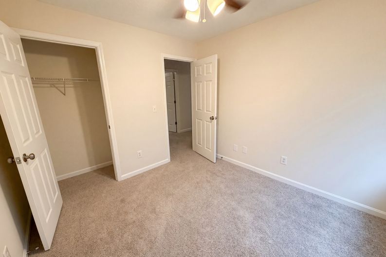 Photo 17 of 34 of 215 Twin Brook Way, Lawrenceville, GA
