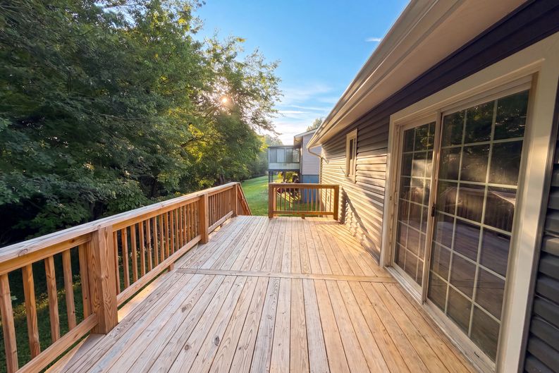 Photo 24 of 27 of 7301 Meadowbrook Cir, Knoxville, TN