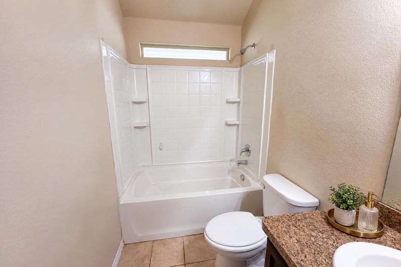 Photo 19 of 23 of 2637 Gains Mill Dr, Fort Worth, TX