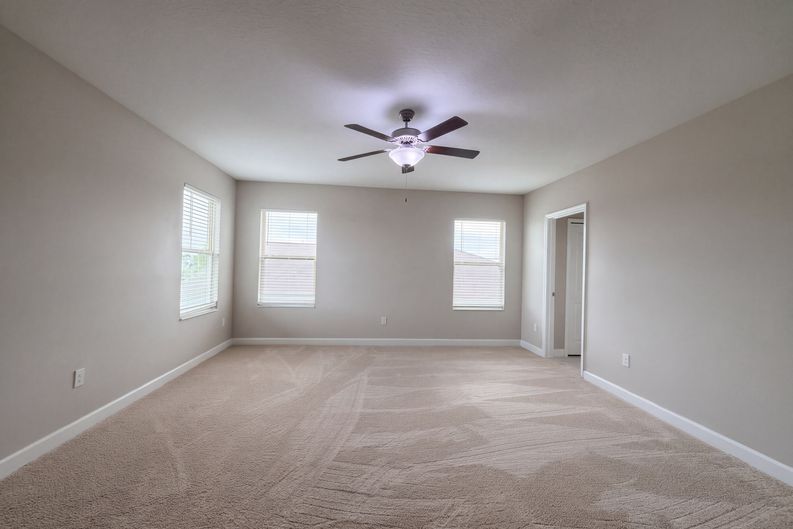 Photo 4 of 25 of 9430 Channing Hill Dr, Sun City Center, FL