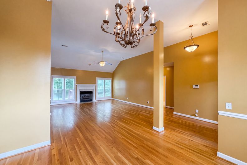 Photo 8 of 29 of 6724 Cold Stream Dr, Nashville, TN