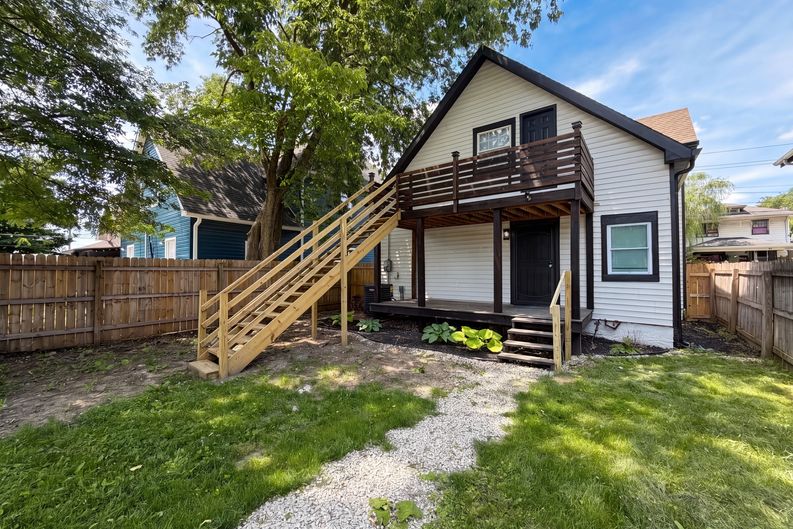 Photo 5 of 20 of 37 N Sherman Dr, Indianapolis, IN
