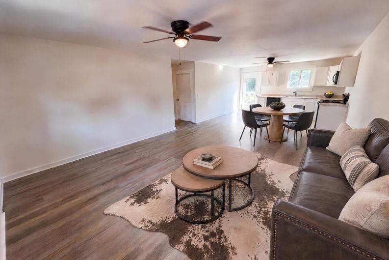 Photo 12 of 41 of 204 Jim Grizzle Rd, Royston, GA