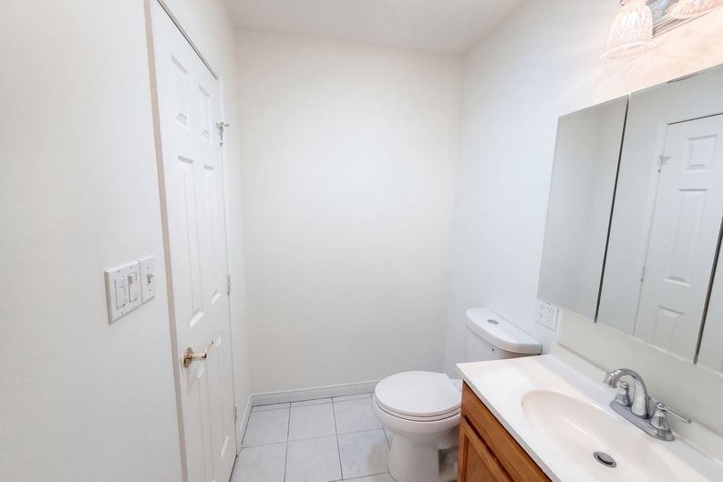 Photo 19 of 31 of 14945 Dunton Dr, Whittier, CA
