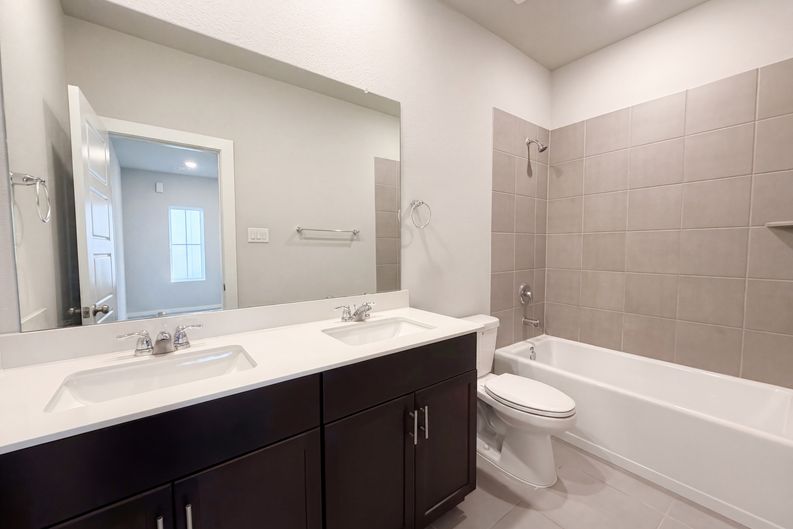Photo 13 of 19 of 14707 Silent Gulf Ave, Houston, TX