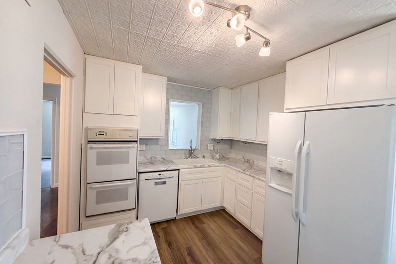 Photo 10 of 18 of 8606 Vasel Ave, Saint Louis, MO