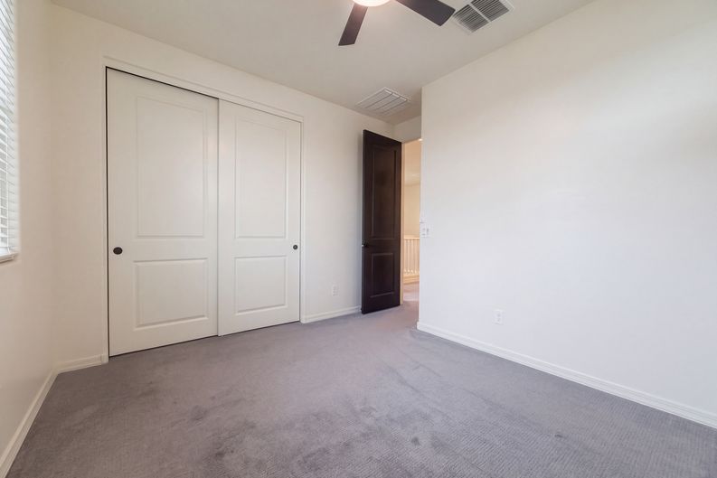 Photo 12 of 21 of 781 W Flintlock Way, Chandler, AZ
