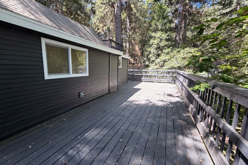 Photo 19 of 24 of 982 Oak Dr, Crestline, CA