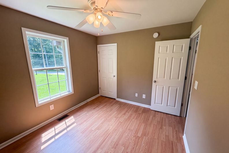 Photo 16 of 20 of 116 Fernwood Dr, Easley, SC