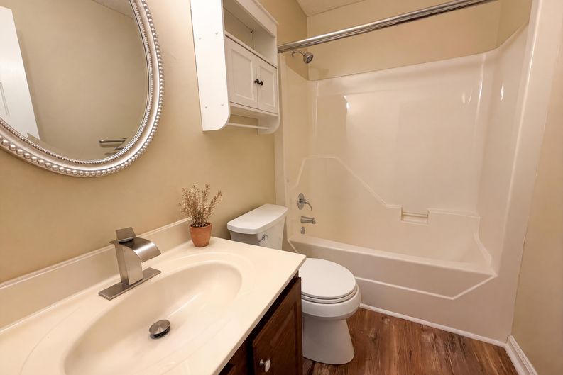 Photo 10 of 16 of 12525 Panthersville Dr, Charlotte, NC
