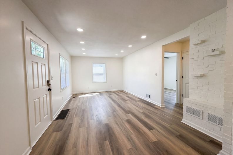 Photo 11 of 19 of 5525 Yecker Ave, Kansas City, KS