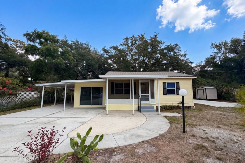 Photo 12 of 17 of 626 S 67th St, Tampa, FL