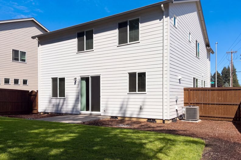 Photo 5 of 22 of 33448 SW Callahan Rd, Scappoose, OR