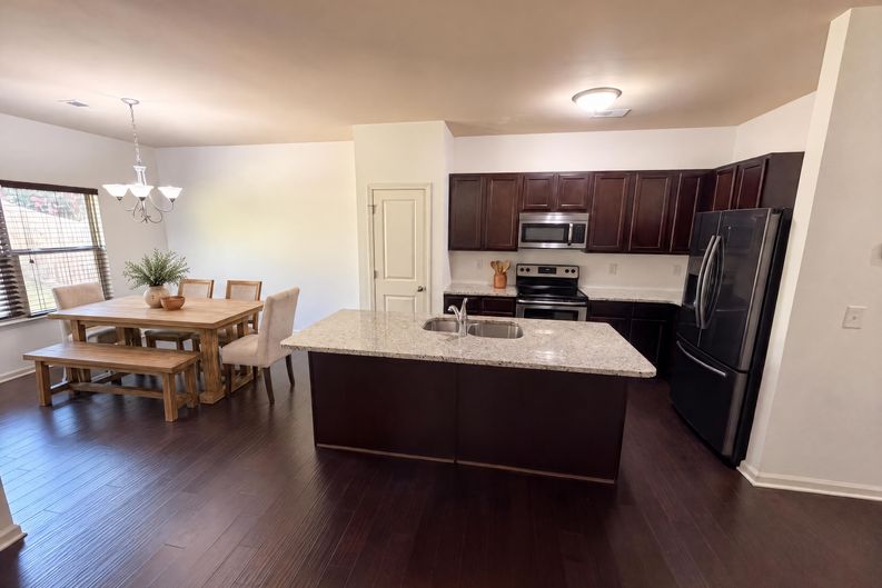 Photo 14 of 21 of 106 Southwind Cir, Newnan, GA
