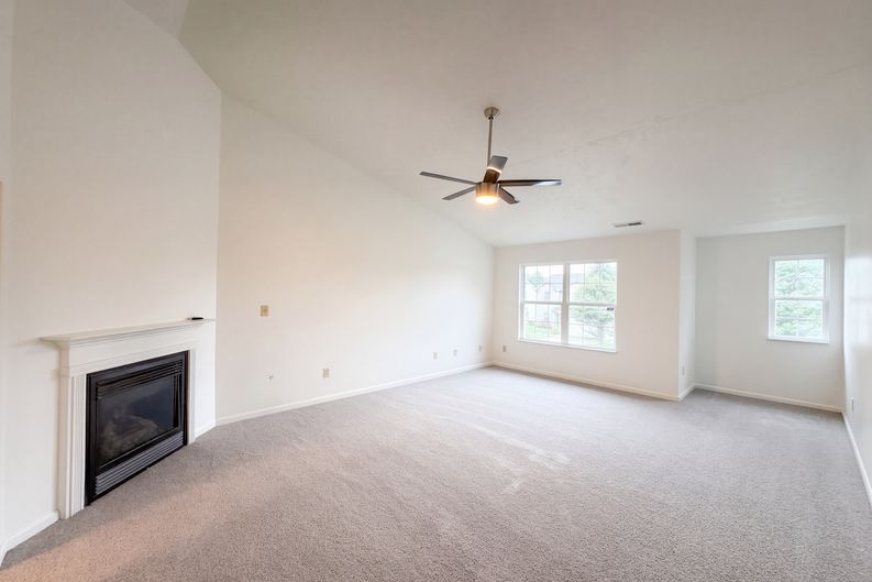 Photo 12 of 29 of 8351 Exton Rd, Indianapolis, IN