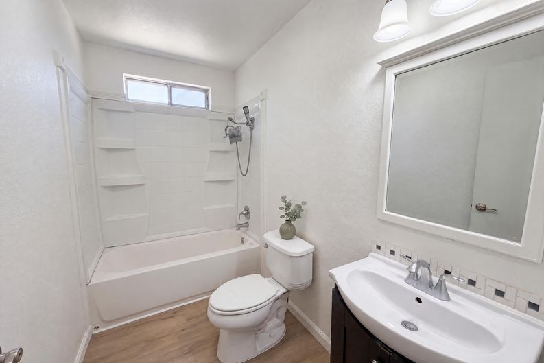 Photo 19 of 26 of 838 Dutra Ave, Rio Linda, CA