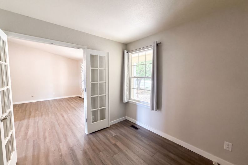 Photo 11 of 23 of 403 Tynan Dr, Erie, CO