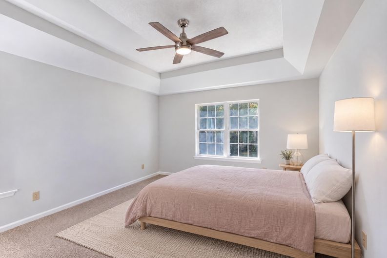 Photo 4 of 26 of 8619 Foxridge Dr, Winston, GA