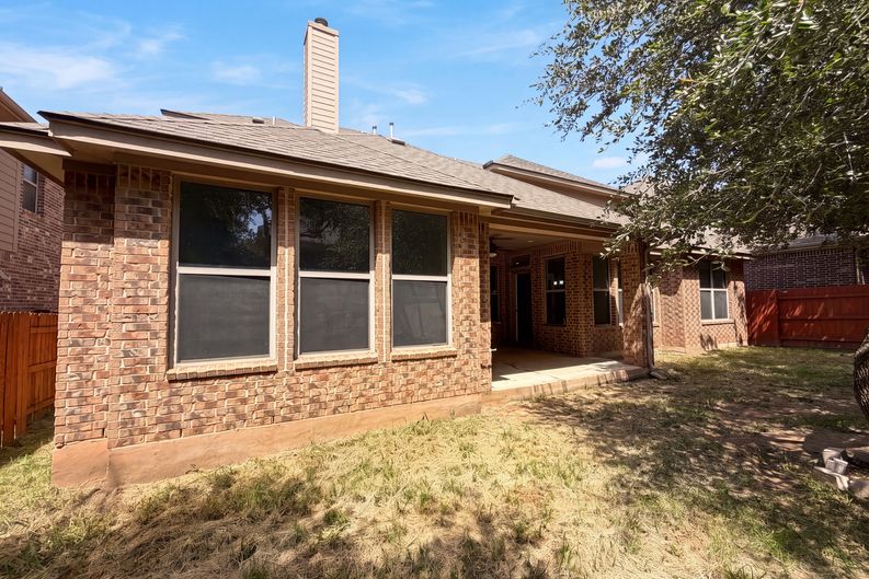 Photo 5 of 26 of 119 Driftwood Dr, Cedar Park, TX