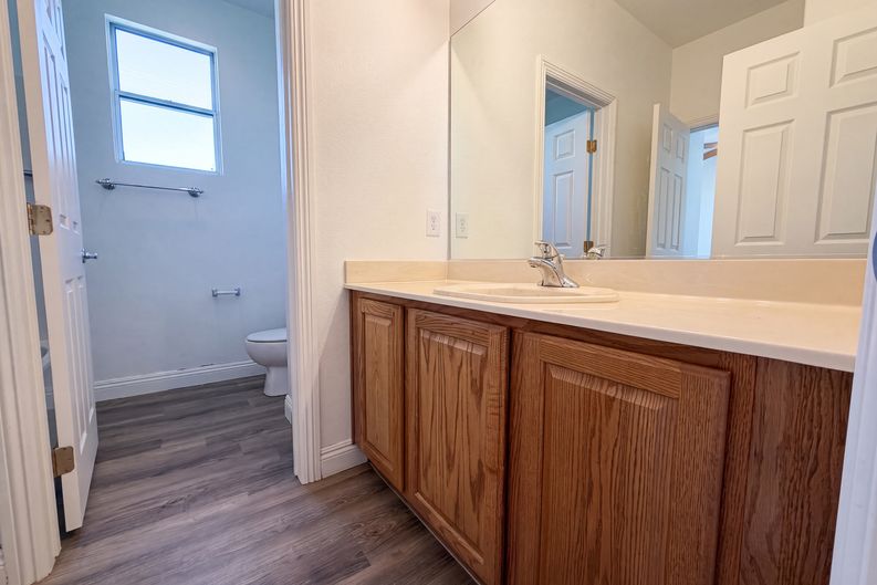 Photo 14 of 23 of 10228 Donde Ave, Las Vegas, NV