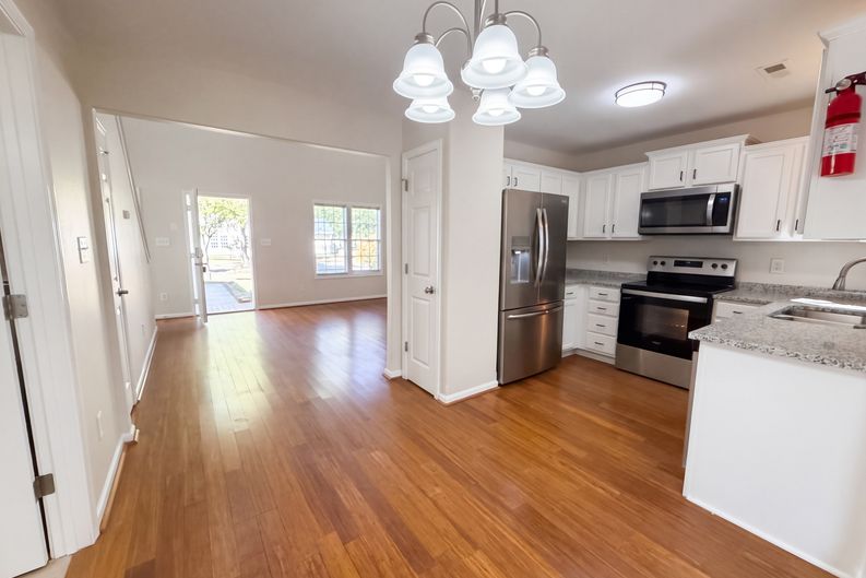 Photo 7 of 22 of 10526 Glory Meadow Ct, Charlotte, NC