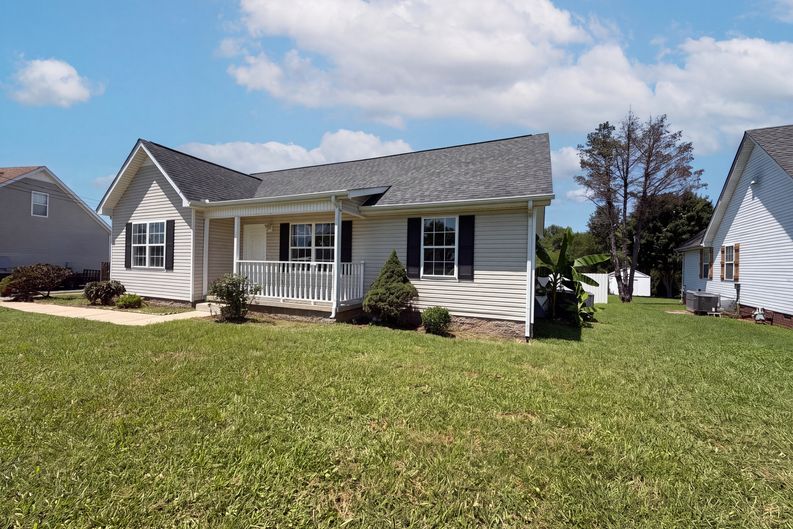 Photo 23 of 28 of 125 Ivanhoe Ct, Murfreesboro, TN