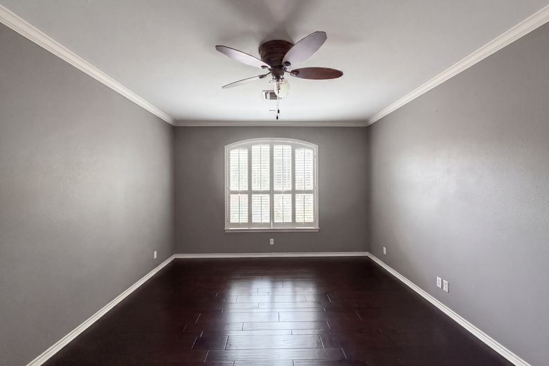 Photo 12 of 26 of 2717 Wickersham Dr, Temple, TX