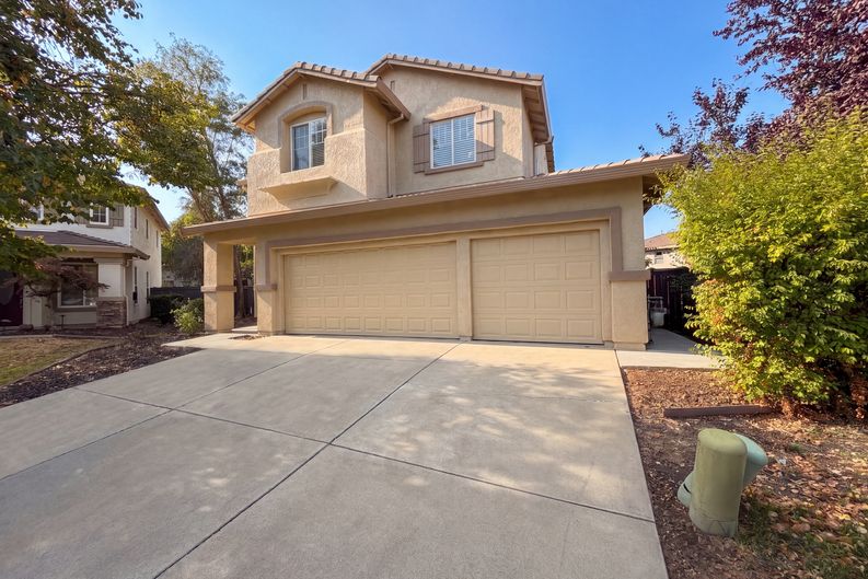 Photo 31 of 35 of 2571 Cantara Ct, Sacramento, CA