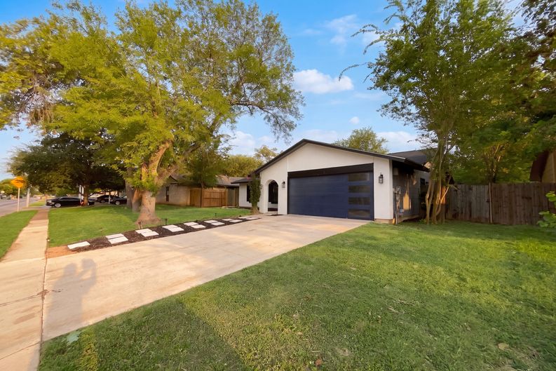 Photo 18 of 20 of 6718 Spring Haven St, San Antonio, TX