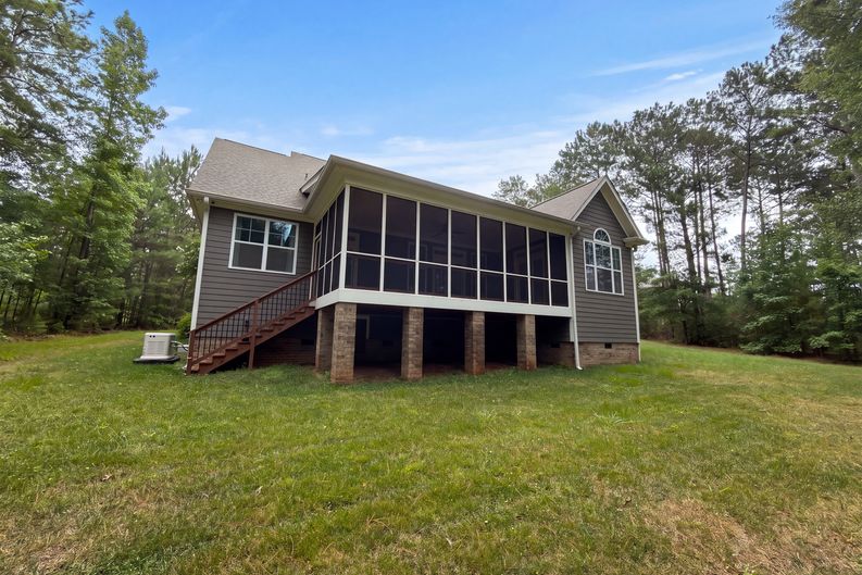 Photo 21 of 23 of 4193 Persimmon Rd, Lancaster, SC