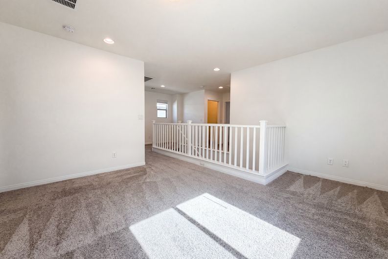 Photo 11 of 22 of 6238 Ashley Hills Ave, Las Vegas, NV