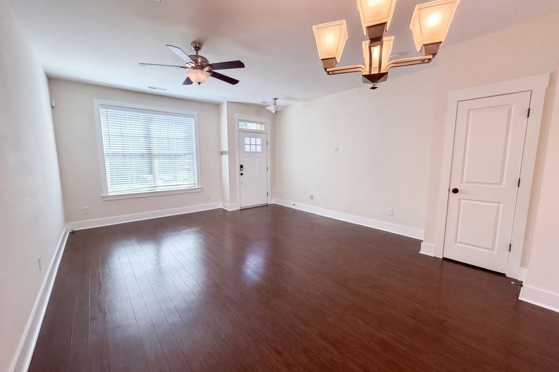 Photo 6 of 26 of 1628 Pat Garrett St, Charlotte, NC
