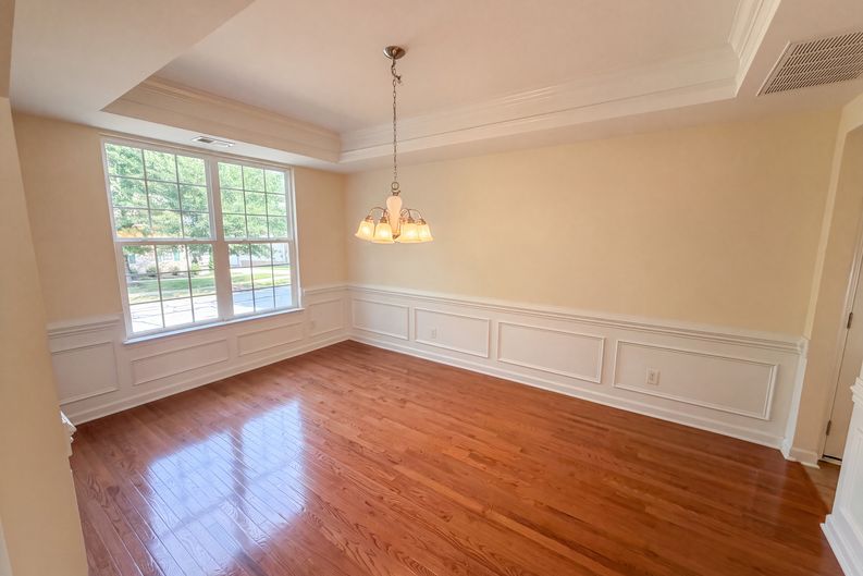 Photo 9 of 28 of 1139 Donelea Ln NW, Concord, NC