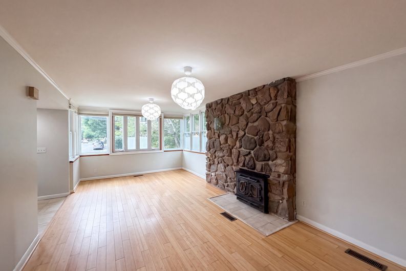 Photo 5 of 21 of 7405 Flower Ave, Takoma Park, MD