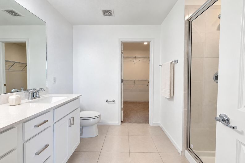 Photo 15 of 30 of 9426 Lamine Way, Parrish, FL