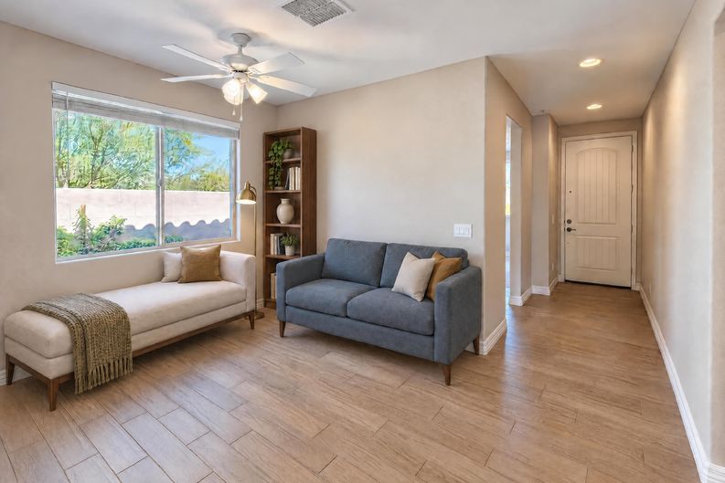 Photo 11 of 21 of 16722 S 181st Dr, Goodyear, AZ