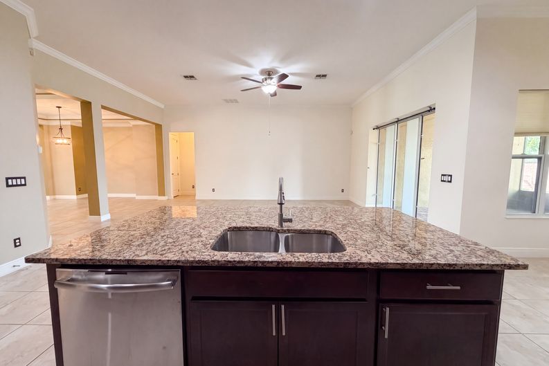Photo 28 of 29 of 918 Blackthorn Dr, Apopka, FL