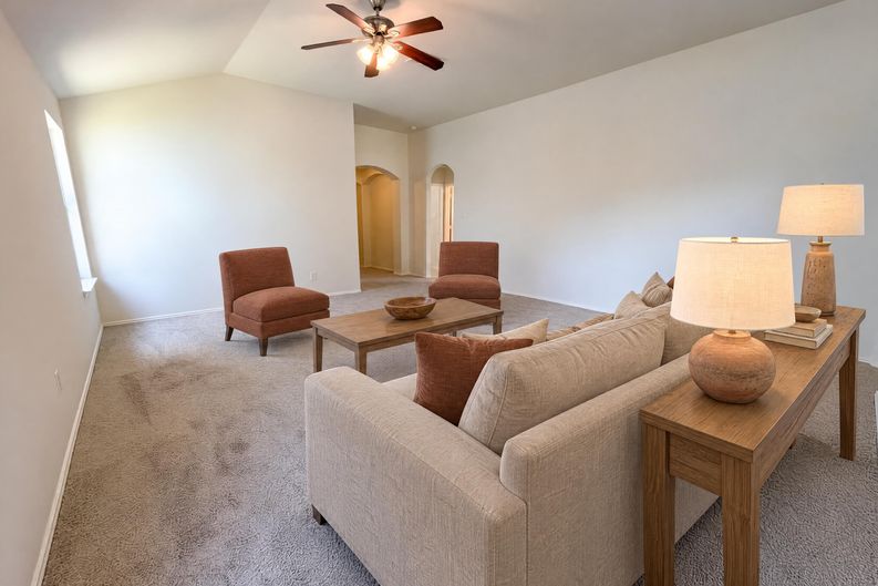 Photo 6 of 23 of 7435 Kennemer Dr, Humble, TX