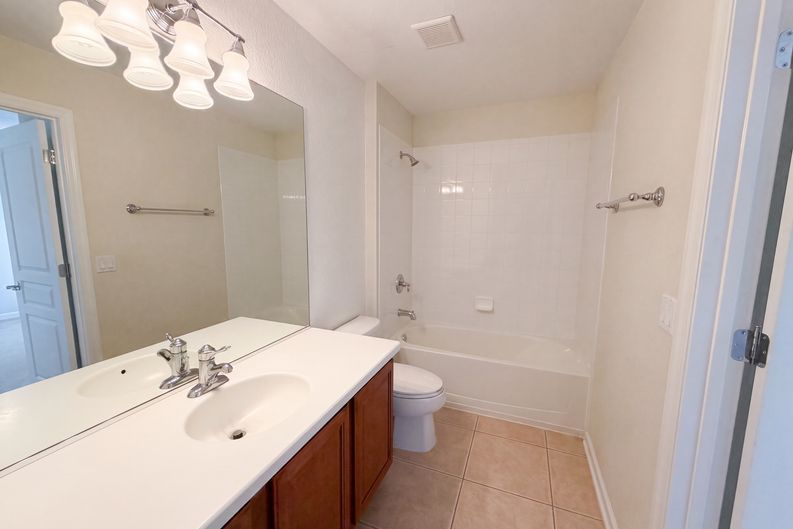 Photo 25 of 36 of 13228 Roskin Ln, Windermere, FL