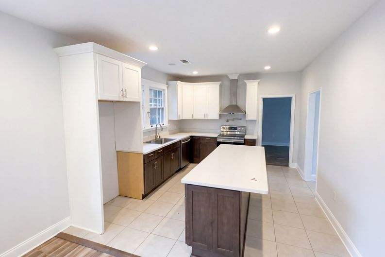 Photo 6 of 17 of 1454 Farragut St, New Orleans, LA