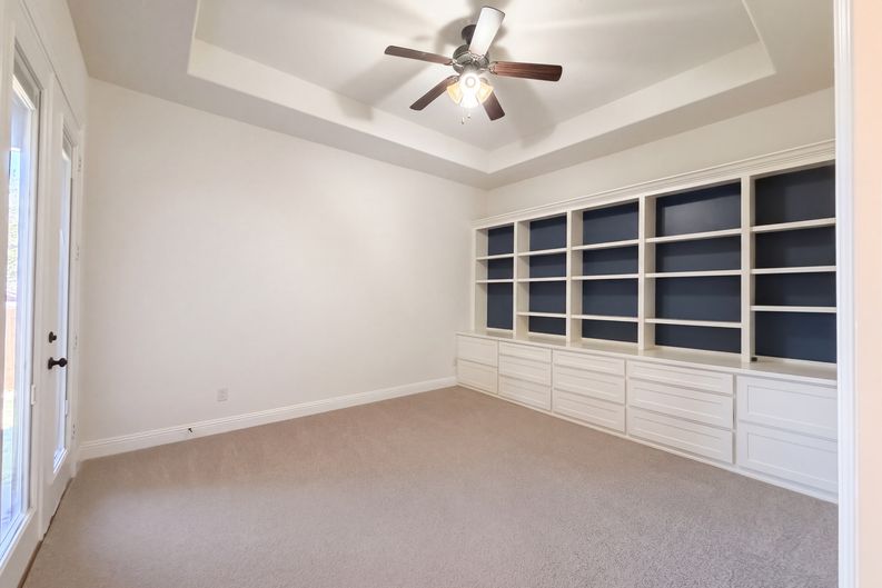 Photo 15 of 22 of 10832 Frost Pl, McKinney, TX