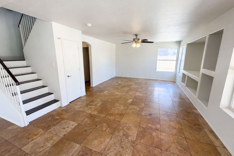 Photo 10 of 29 of 10860 W Lone Cactus Dr, Peoria, AZ